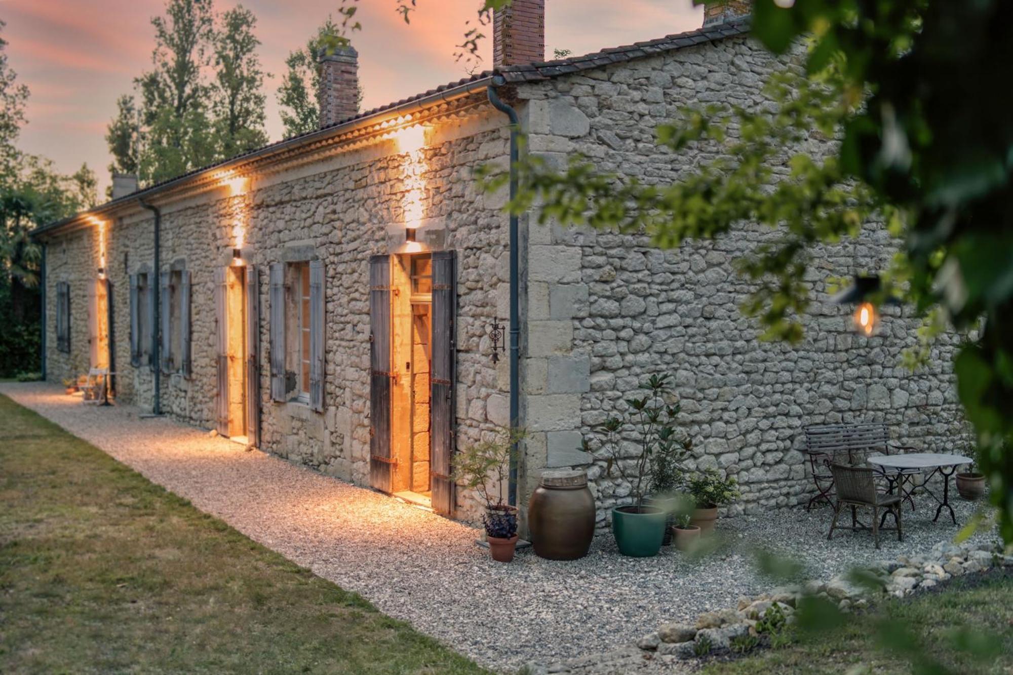 La Nuit & Le Jour Bed & Breakfast Vertheuil-en-Medoc ภายนอก รูปภาพ