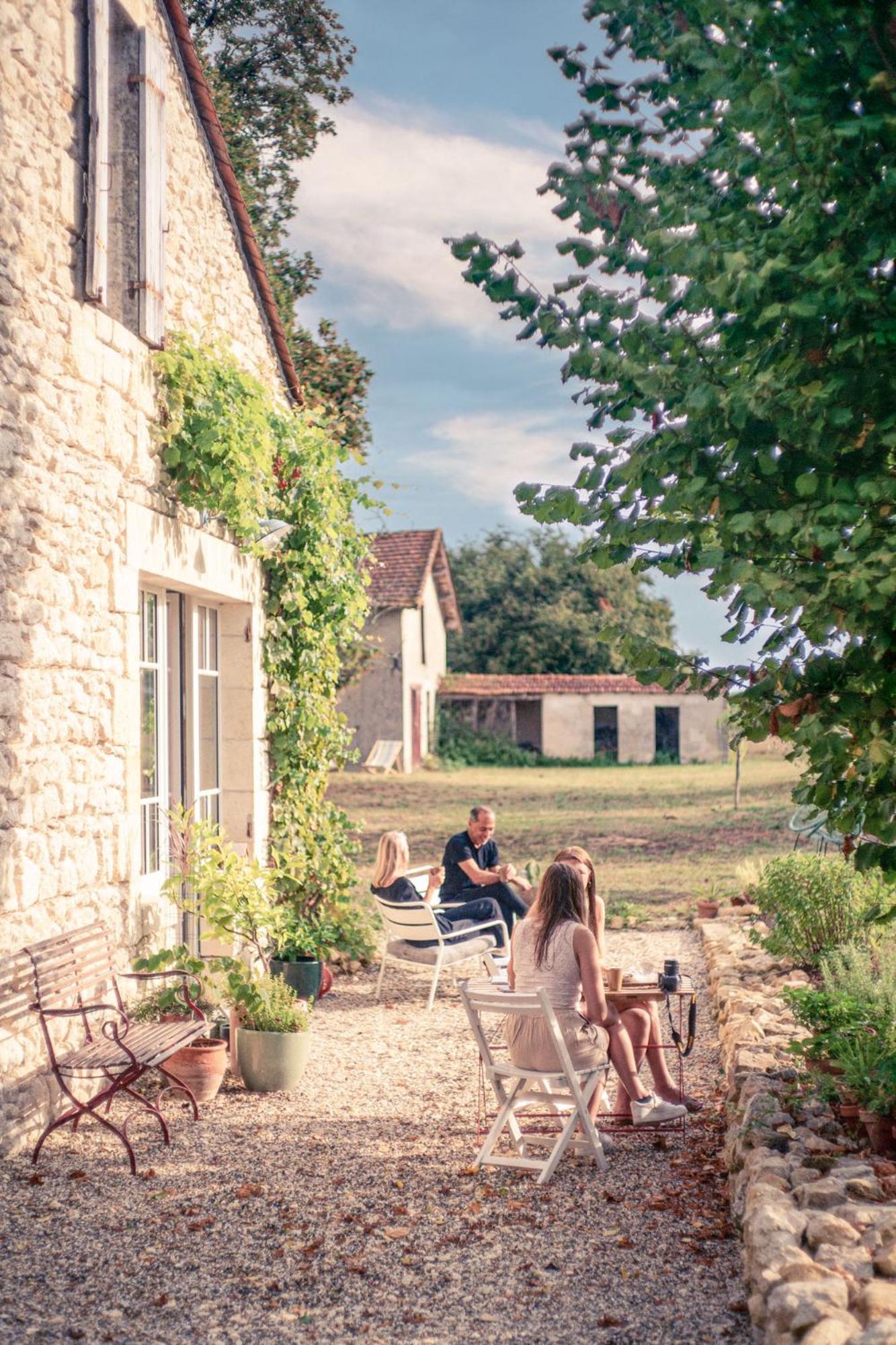 La Nuit & Le Jour Bed & Breakfast Vertheuil-en-Medoc ภายนอก รูปภาพ